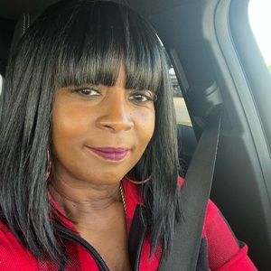 Meet your Posher, Diane